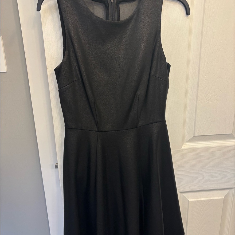 Jennifer Lopez black dress size 2